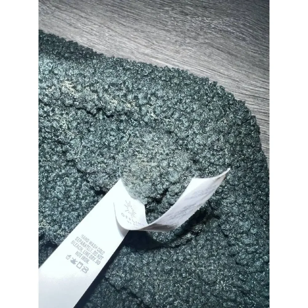 OFFLEASH By Aerie Fluff Love Sherpa Dog Quarter Snap Mystical Green XL A004150